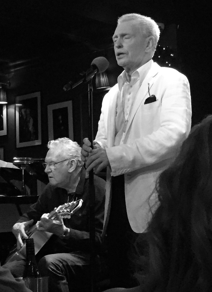 Georgie Fame and Jim Mullen playing Ronnie Scott's club